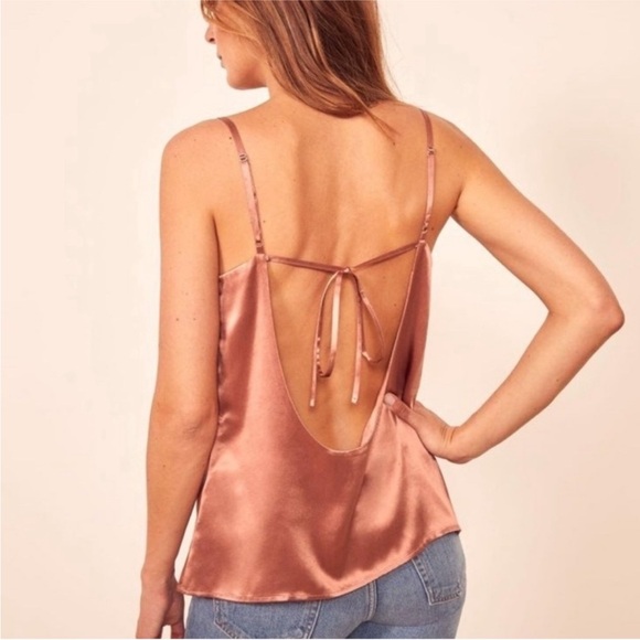 Reformation Tops - Nevada Reformation top in Praline